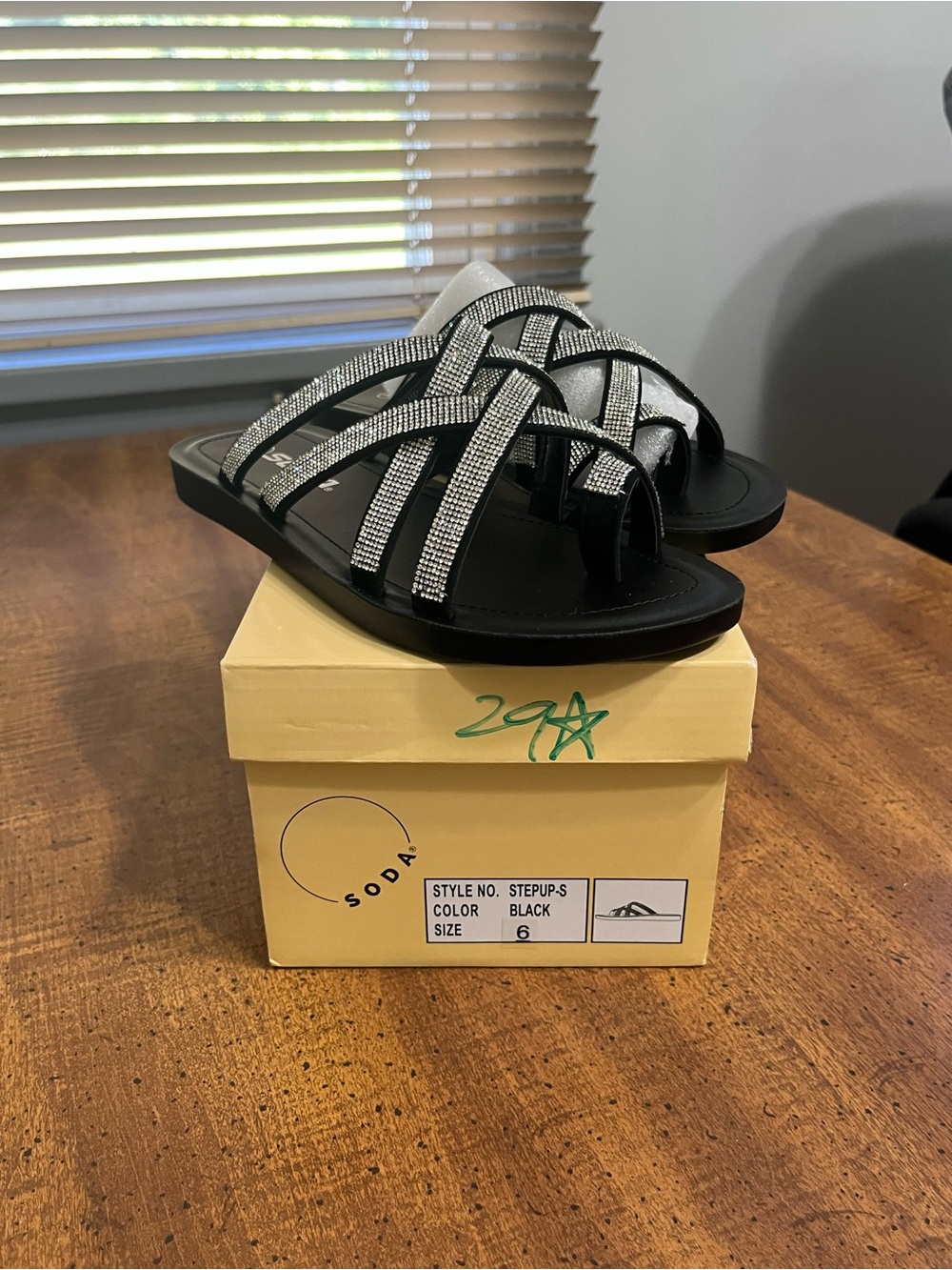 SODA Stepup-S Strappy Sandals Black & White US 6